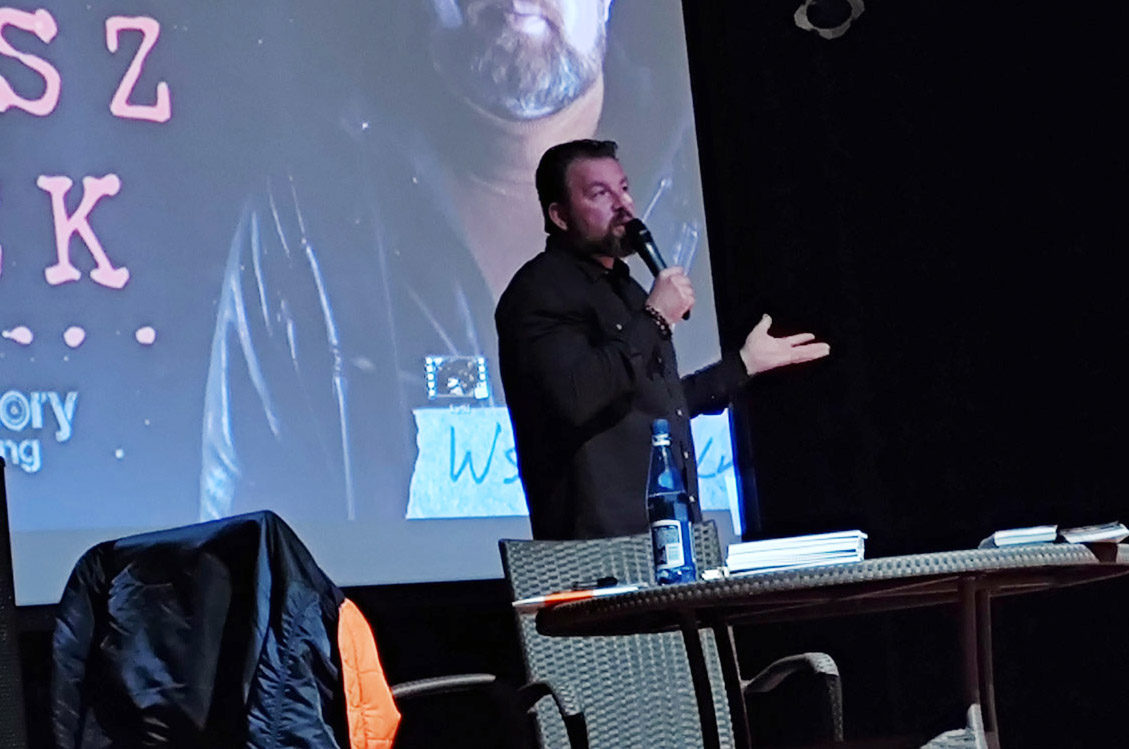 Łukasz Kazek przyjedzie do miasta z premierą filmu o historii Strzegomia 